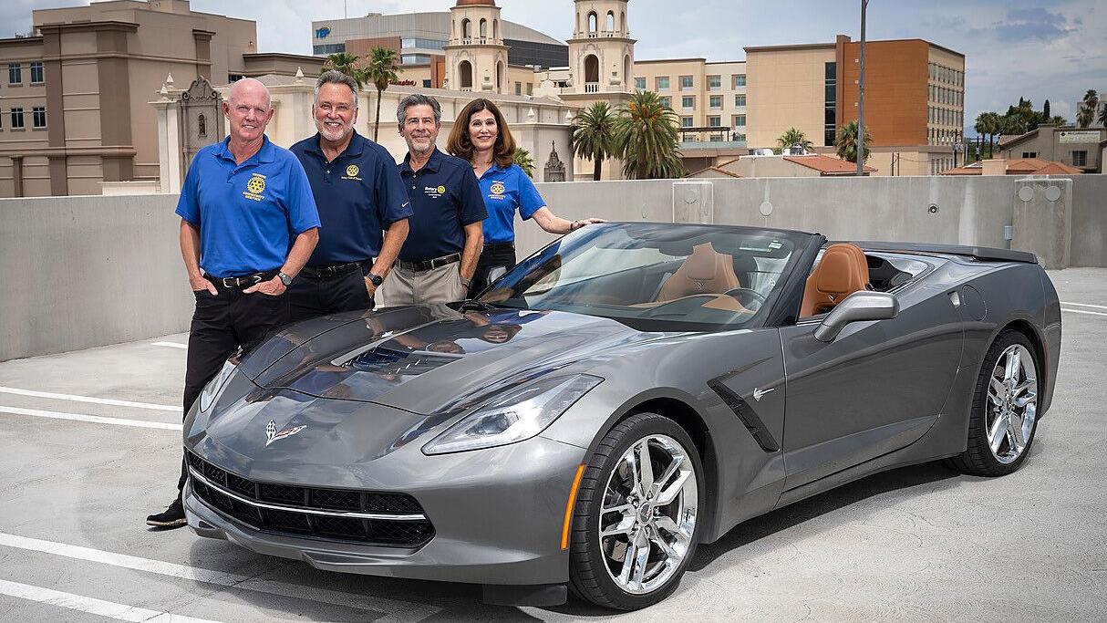 Tucson Rotary Club car show features 400 classic vehicles